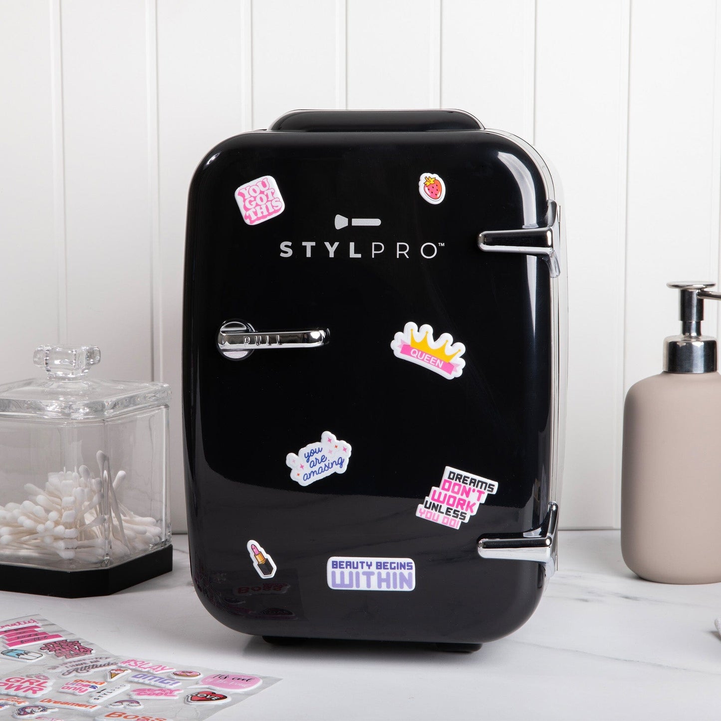 STYLPRO Black & Silver Beauty Fridge