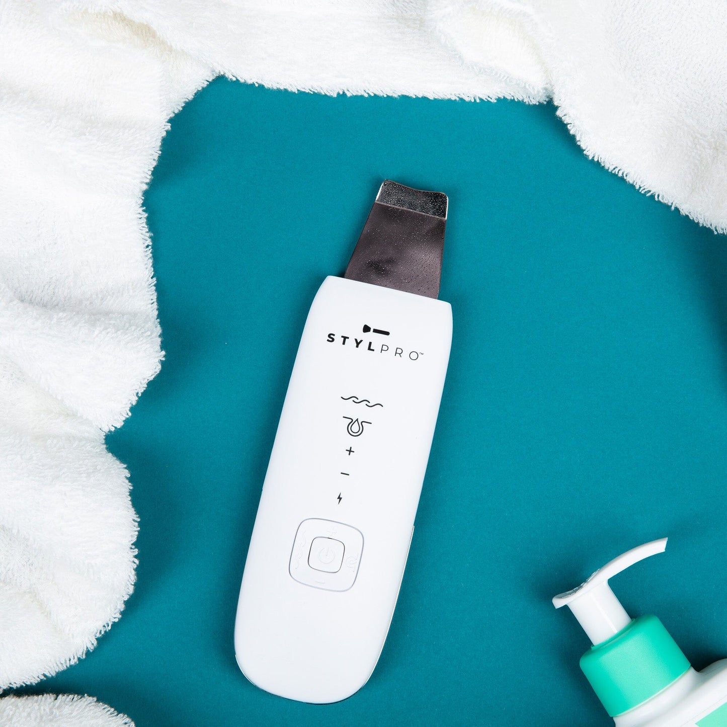 STYLPRO Smooth Finish Ultrasonic Ionic Facial Enhancer